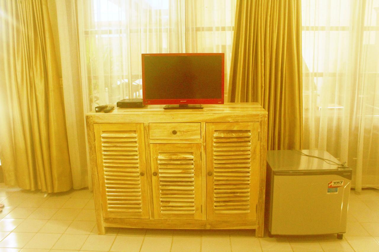 Hana Kuta Beach Hotel Экстерьер фото