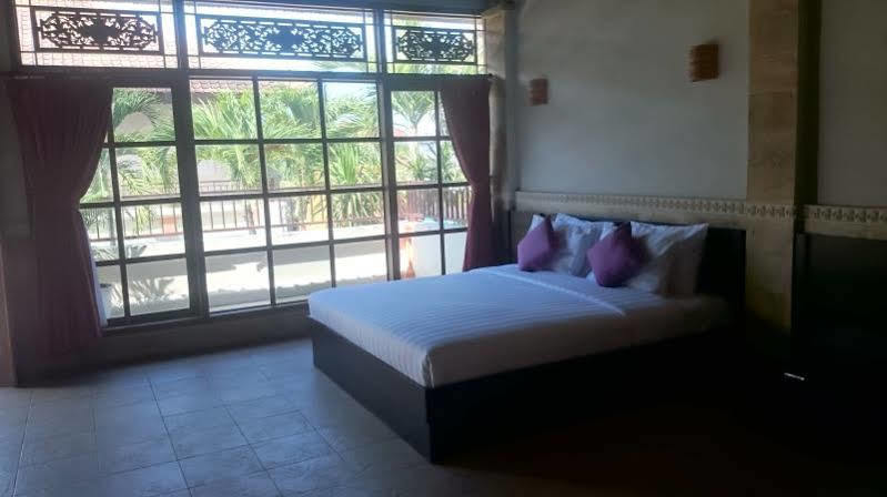 Hana Kuta Beach Hotel Экстерьер фото