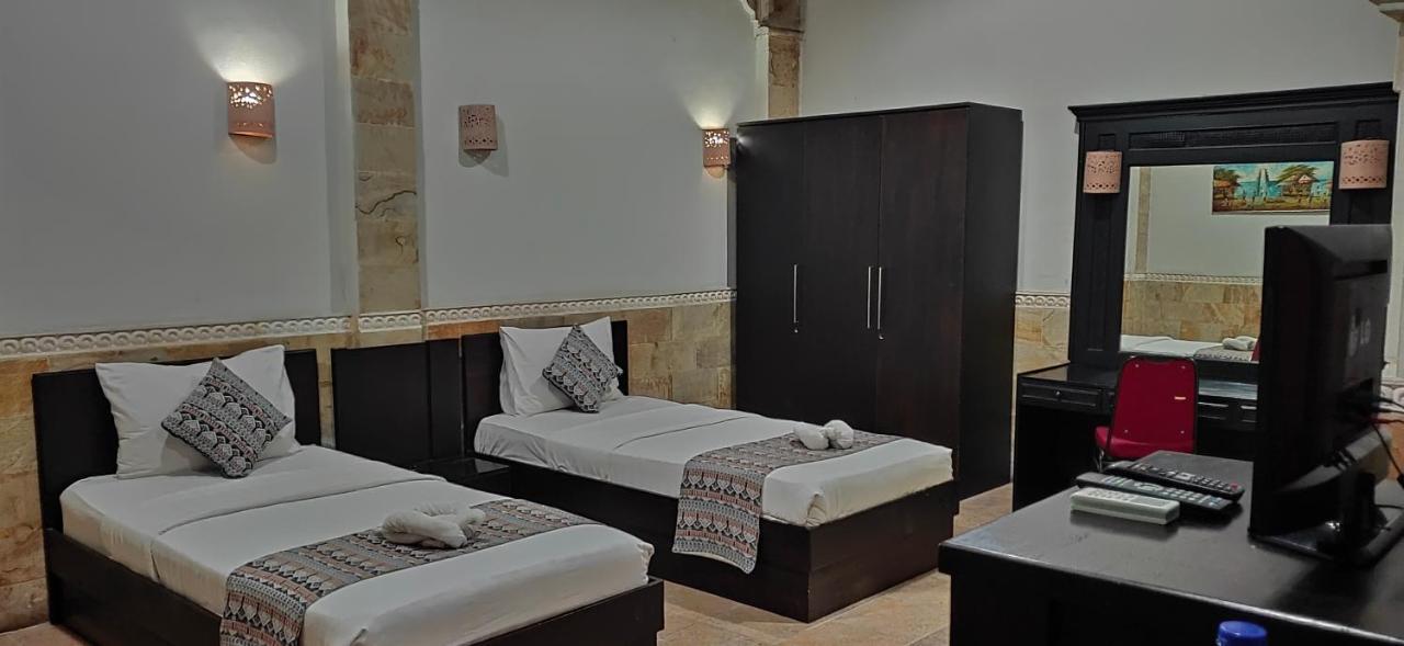 Hana Kuta Beach Hotel Экстерьер фото